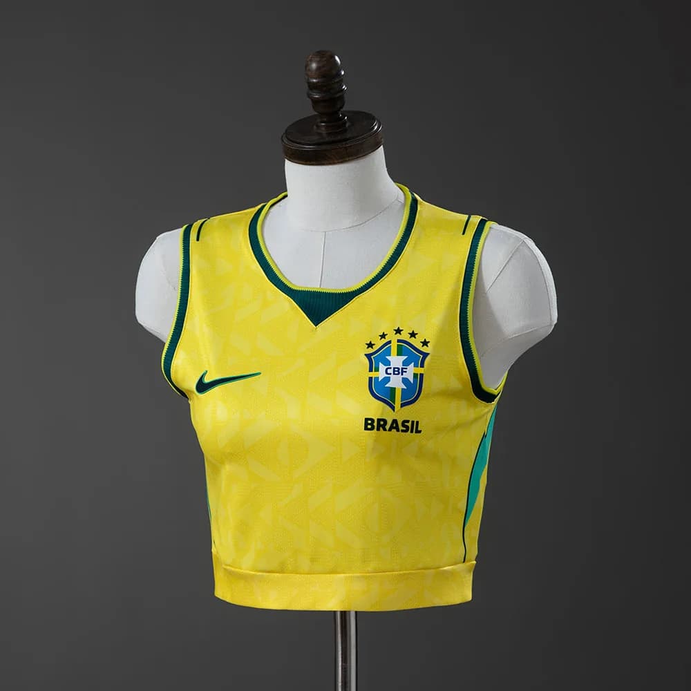 Débardeur du Brésil femme jaune sur buste couture, sans manches, col V et emmanchures vertes